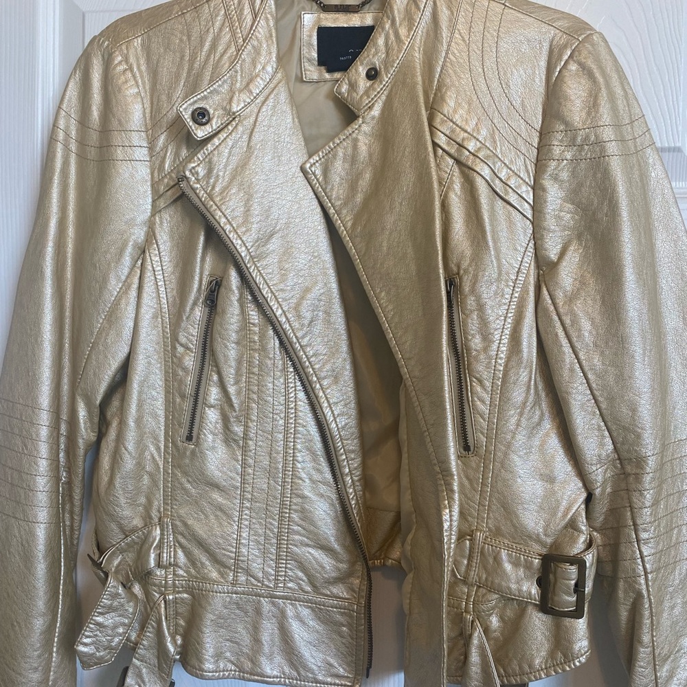 Like new casual fun jacket